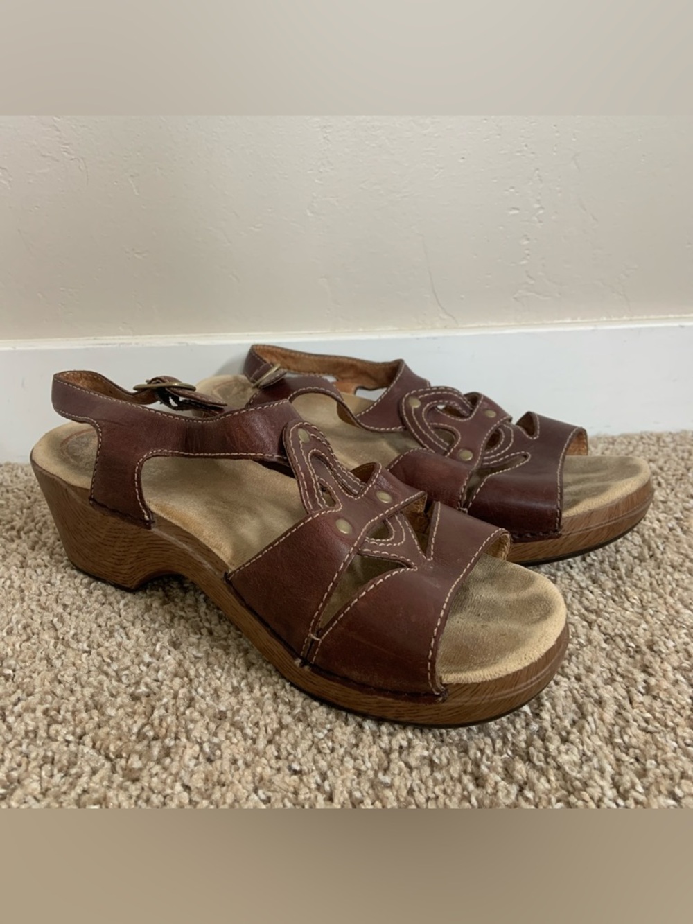 Dansko Sigrid Brown Leather Wedge Sandals Women's Size 41 US 10.5 Boho Classic